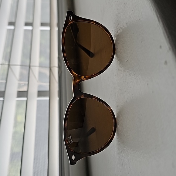 Ray-Ban Accessories - Ray Ban Women's Sunglasses